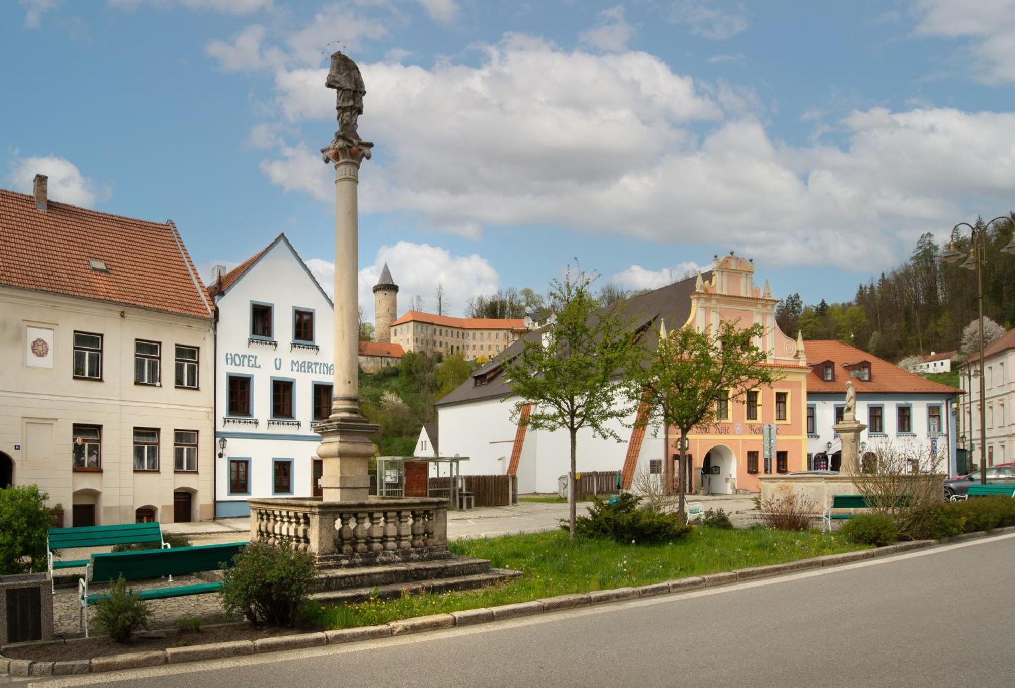 Pension U Farni Skoly Rozmberk Nad Vltavou Exterior photo
